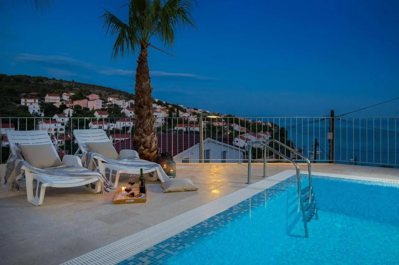 Villa Milla Trogir 0*,  Kroatien